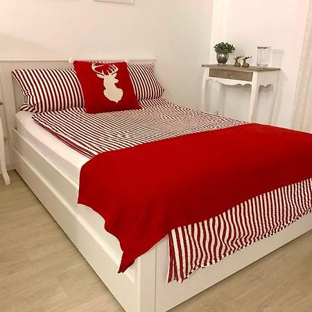 Ferienwohnung Pipergast Mit Terrasse Oerlinghausen Kültér fotó